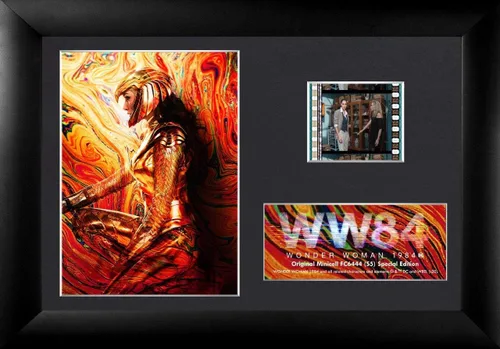 Vista 7 de Trend Setters Wonder Woman 1984 – DC FanDome Limited Edition – FilmCells 7" x 5" MiniCell Presentación de escritorio – Con clip de película de 1.378
