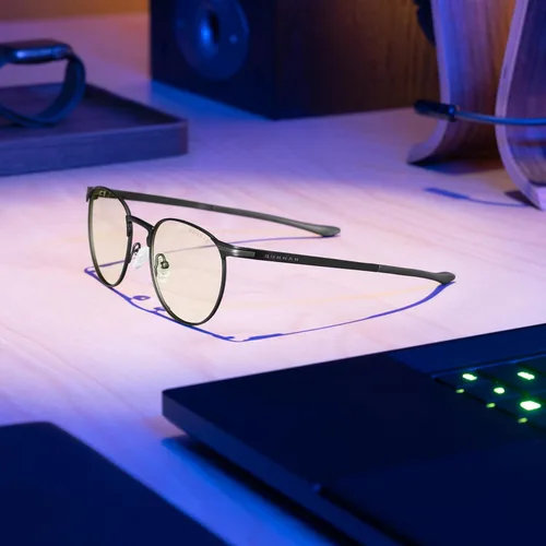 Vista 8 de GUNNAR - Gafas prémium para juegos y computadora - Bloquean el 65% de la luz azul - Mateo, Ónix y tinte ámbar