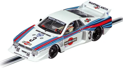 Vista 2 de Carrera 27734 Lancia Beta Montecarlo Turbo Martini Racing No.8 1981 Escala 1:32 Ranura analógica Coche Carreras Vehículo Evolución Slot Car Race