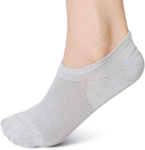 Vista 2 de Leotruny 6 pares de calcetines de bambú con diseño de malla de corte bajo antideslizantes sin presentación