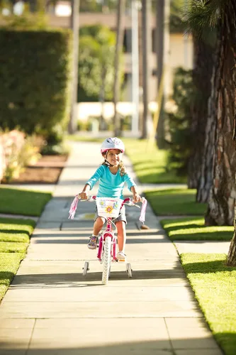 Vista 6 de Schwinn Cesta de bicicleta para niños, con flores iluminadas activadas por movimiento, se adapta a la mayoría de manillares de bicicleta para niños
