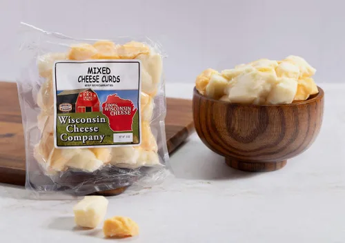 Vista 6 de Wisconsin Cheese Company - Caja de regalo de palitos de carne y cuajada de queso de Wisconsin - 100% queso famoso y fresco de Wisconsin y palitos