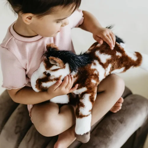 Vista 5 de The Petting Zoo Peluche de caballo pinto, diseño de caballo pinto, regalos para niños, animales salvajes de corral Onez, juguete de peluche