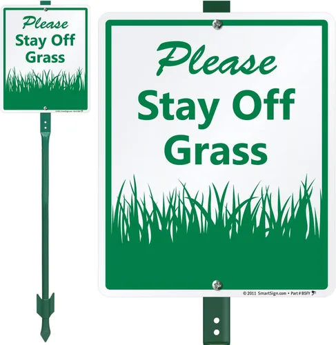 Vista 4 de SmartSign Letrero con texto en inglés "Please Stay Off Grass" Plástico de 10 x 14 pulgadas