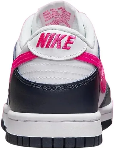 Vista 106 de Nike Kid's Dunk Low Sneaker