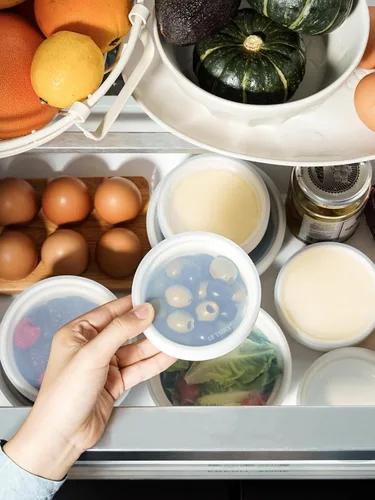 Vista 4 de LE TAUCI Ramequines con tapas de silicona, platos de cerámica para soufflé de 8 OZ, cuencos de ramekin para Crème Brûlée, postre, salsas, aptos