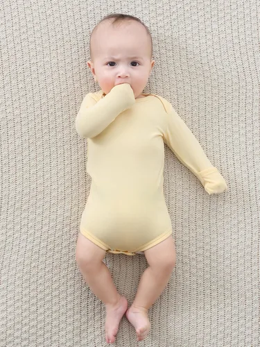 Vista 4 de Body para bebé con puños de manopla, rayón hecho de bambú, pijama de manga larga para niños y niñas