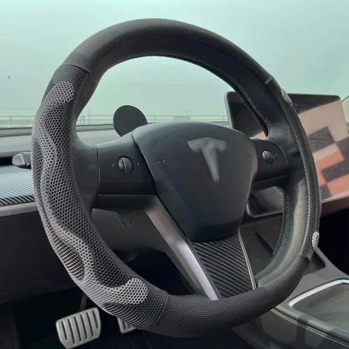 Vista 7 de PINCTROT Comfy Grip - Funda para volante para Tesla Model Y/3 2016-2025 2026 Standard/Highland/Juniper, forma de D de 14 pulgadas tamaño pequeño