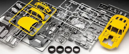 Vista 8 de Revell Kit de construcción 07028 Mercedes AMG GT de Alemania