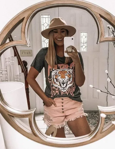 Vista 3 de Camisetas gráficas para mujer, de manga corta y cuello redondo, para el verano