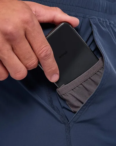 Vista 4 de Rhone Mako - Pantalones cortos de entrenamiento para hombre de 7 pulgadas, antiolor, sin forro, pantalones cortos de gimnasio para hombre que
