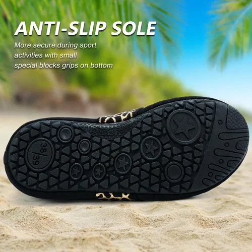 Vista 5 de Deevike Zapatos acuáticos para mujeres y hombres, estilo descalzo, de secado rápido, calcetines de agua sin cordones para playa, piscina, natación