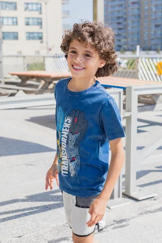 Vista 4 de Transformers Optimus Prime Bumblebee Megatron - Paquete de 2 camisetas para niños pequeños y grandes
