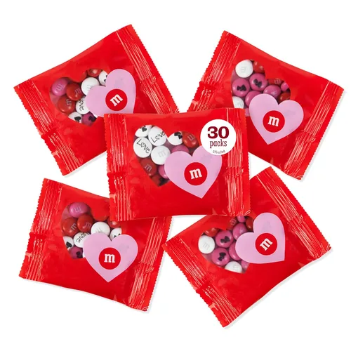 Vista 13 de M&M'S WORLD Galentine's Day - Caramelos de chocolate, 2 libras, celebra el amor con tu Galentine, regalo único para amigos, solteros y fiestas, crea