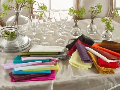 Vista 4 de Fennco Styles Sorbet Collection - Servilletas de tela de organza de 20 x 20 pulgadas, juego de 12 servilletas negras para bodas, banquetes, eventos