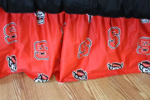 Vista 28 de College Covers Everything Comfy Nebraska Cornhuskers - Falda de cama con volantes, tamaño individual