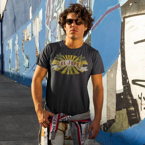 Vista 2 de Camiseta para hombre y mujer El Jefe Cubanos Food Truck Camisas para hombres y mujeres cuello Día del Padre gráfico multicolor, Varios