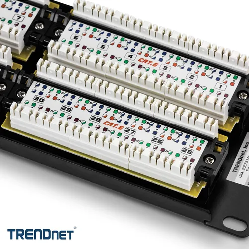 Vista 7 de Parche de panel de 8 puertos Cat5/5e TRENDnet para montar en pared o estanterías, sin blindaje