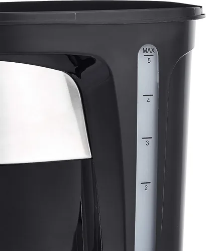 Vista 4 de Amazon Basics - Cafeteras para 5 tazas con filtro reutilizable, Jarras de café, de acero inoxidable y de color negro