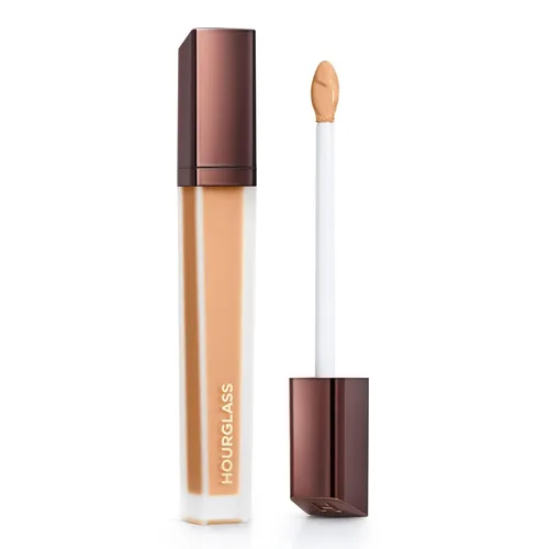 Vista 41 de Hourglass Corrector de aerógrafo Vanish. Corrector ligero e impermeable para un aspecto natural con aerógrafo