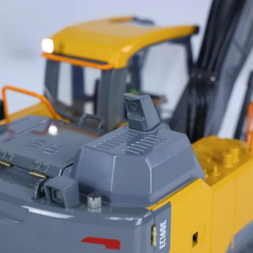 Vista 7 de Doble E 1:14 RC Excavadora Modelo para E010 EC160E Aleación Completa Metal RC Ingeniería Digger Vehículo Motor ESC Servo Luz