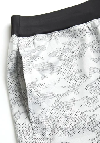 Vista 4 de Spyder Pantalones cortos deportivos para hombre, paquete de 2 pantalones cortos de baloncesto ligeros de camuflaje (S-XL)