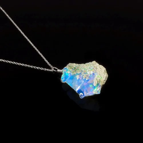 Vista 16 de Collar delicado de plata con piedra áspera de ópalo