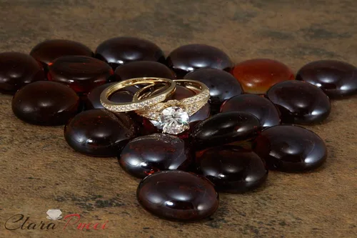 Vista 4 de Clara Pucci Juego de anillos de compromiso de boda de 210 quilates con diamantes de imitación de corte redondo y circonita cúbica de oro blanco