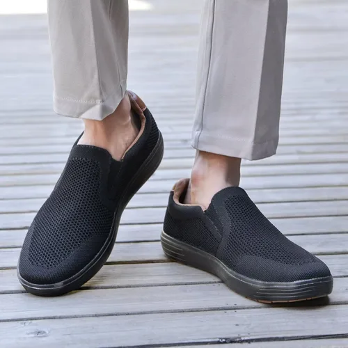 Vista 7 de Puxowe Men's Slip On Loafers, Comfy & Knit Walking Shoes with Arch Support Todo negro