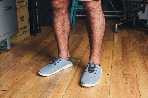Vista 6 de OLUKAI Alapa Li - Tenis deportivos para hombre, malla transpirable y diseño que absorbe la humedad, sin cordones, ligeros y de apoyo
