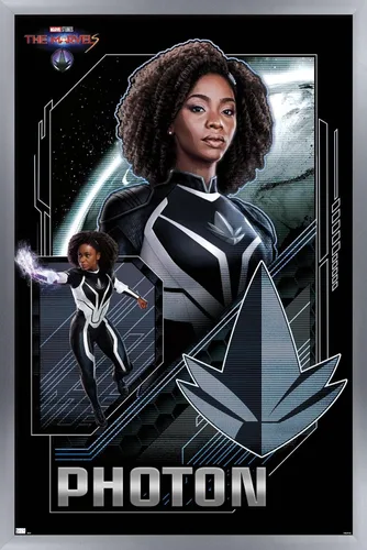 Vista 11 de Trends International Marvel The Marvels - Póster de pared con fotones, 22.4 pulgadas de largo x 14.7 pulgadas, versión enmarcada de madera de granero