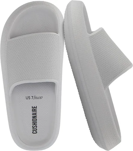 Vista 15 de CUSHIONAIRE Sandalias Feather de EVA para Mujeres – Cómodas Pantuflas Deslizables para Mujeres, Zapatos de Ducha para Interiores y Exteriores Verde