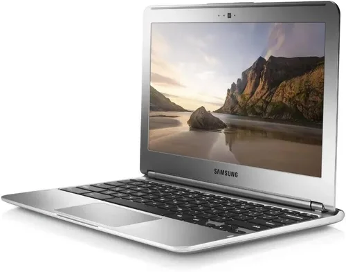 Vista 2 de Samsung 11.6" LED 16GB Chromebook Exynos 5 Dual-Core 1.7GHz 2GB XE303C12-A01US, Plata
