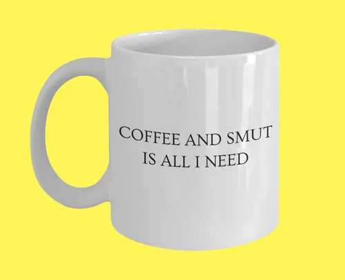 Vista 3 de Coffee and Smut is all I Need - Taza de café, regalos para amantes de los libros de mejor amiga, regalos para esposa, regalos divertidos para mejor