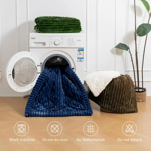 Vista 8 de PuTian Funda de sofá 100% impermeable y mullida para perros, lavable, antideslizante, protector de sofá, apto para mascotas, para sofás y sofás