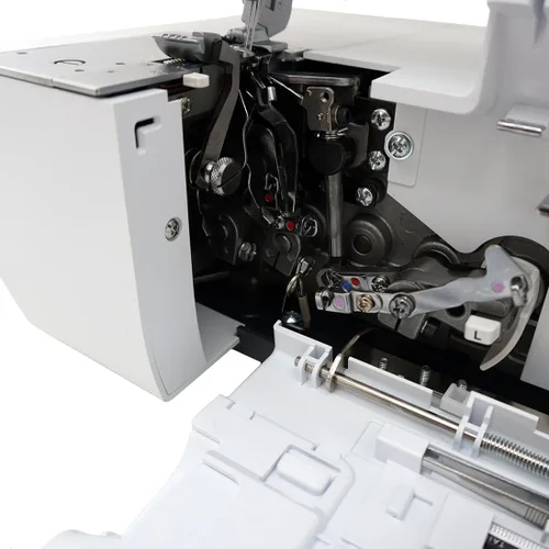 Vista 3 de Bernette B48 Funlock Serger Coverstitch Overlock Machine Rendimiento de acolchado de costura resistente para principiantes y profesionales Luz