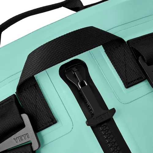 Vista 4 de YETI Panga 50 Airtight Waterproof Submersible Duffel Bag, Seafoam