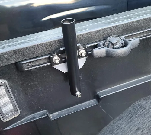 Vista 3 de iJDMTOY Kit de soporte de bandera de montaje lateral para carril de caja de camión, compatible con Toyota Tundra Tacoma, también otros camiones