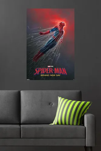 Vista 4 de Trends International Marvel Spider-Man: Brand New Day (2026) - Póster de pared de una hoja Webs, 34 pulgadas de largo x 22.4 W, versión sin marco
