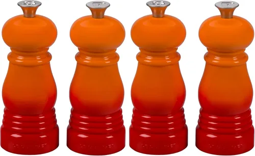Vista 8 de Le Creuset Petite Juego de Molinillo de Sal y Pimienta, 5" x 2" cada uno, Blanco y Negro