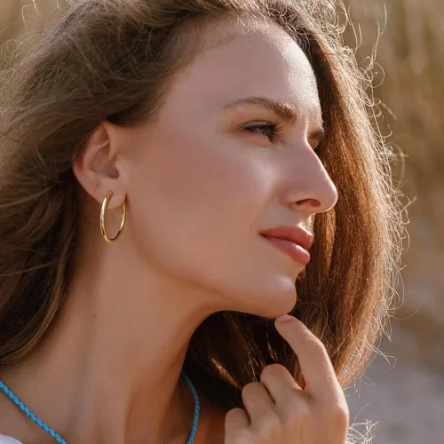 Vista 3 de Aretes de aro de oro para mujer chapados en oro real de 14 quilates con poste de plata de ley 925 Dorado