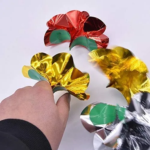Vista 2 de MOMOMAGE Mano vacía Apareciendo Flor Magia Prop 9 Primavera Papel Flores de las yemas de los dedos Trucos de magia para magos Primer plano