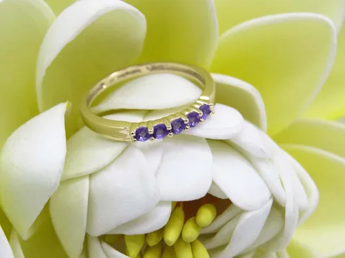 Vista 59 de Dazzlingrock Collection Anillo de boda redondo de 5 piedras preciosas o diamantes para mujer en oro macizo de 10 K/14 K/18 K