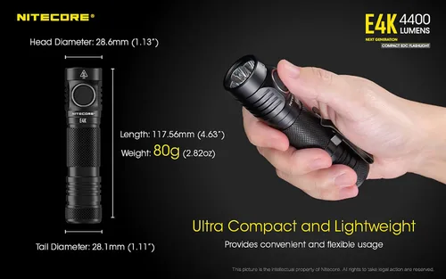 Vista 7 de Nitecore Linterna recargable compacta E4K de 4400 lúmenes EDC con organizador LumenTac