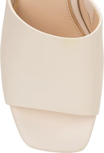 Vista 6 de Jessica Simpson Women's Kalyani Platform Sandal Wedge