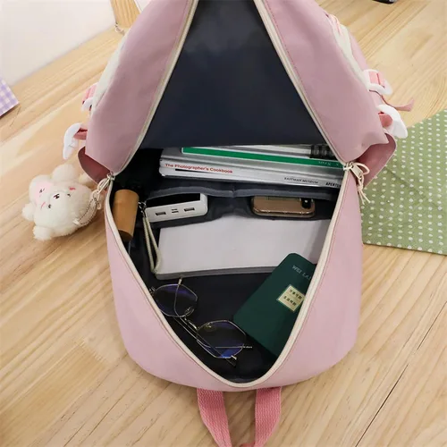 Vista 7 de Juego de 5 mochilas kawaii lindas con alfileres colgantes de oso, suministros de regreso a clases, bolsa escolar de lona de anime, Rosado, Mochilas