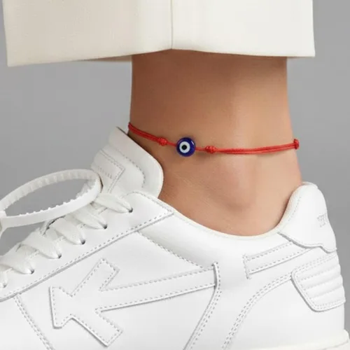 Vista 4 de Pulsera Lucky Evil Eye, gargantilla y tobillera – Talismán de protección de cuerda roja y negra Joyería minimalista Mal de Ojo para la buena suerte