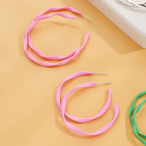 Vista 7 de Nonsucheer 10 pares de aretes para mujer, aretes coloridos Y2K, aro de tubo pequeño y aro grueso, paquete de regalo de joyería para mujeres y niñas