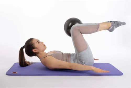 Vista 2 de EcoWise - Pelota inflable de pilates de 9 pulgadas, pelotas de ejercicio con colorante natural