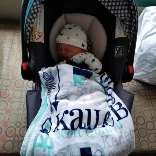 Vista 13 de Manta de nombre personalizada para bebé niña niños y adultos con nombre, personalizado con nombre del bebé, manta personalizada para niños. Regalo